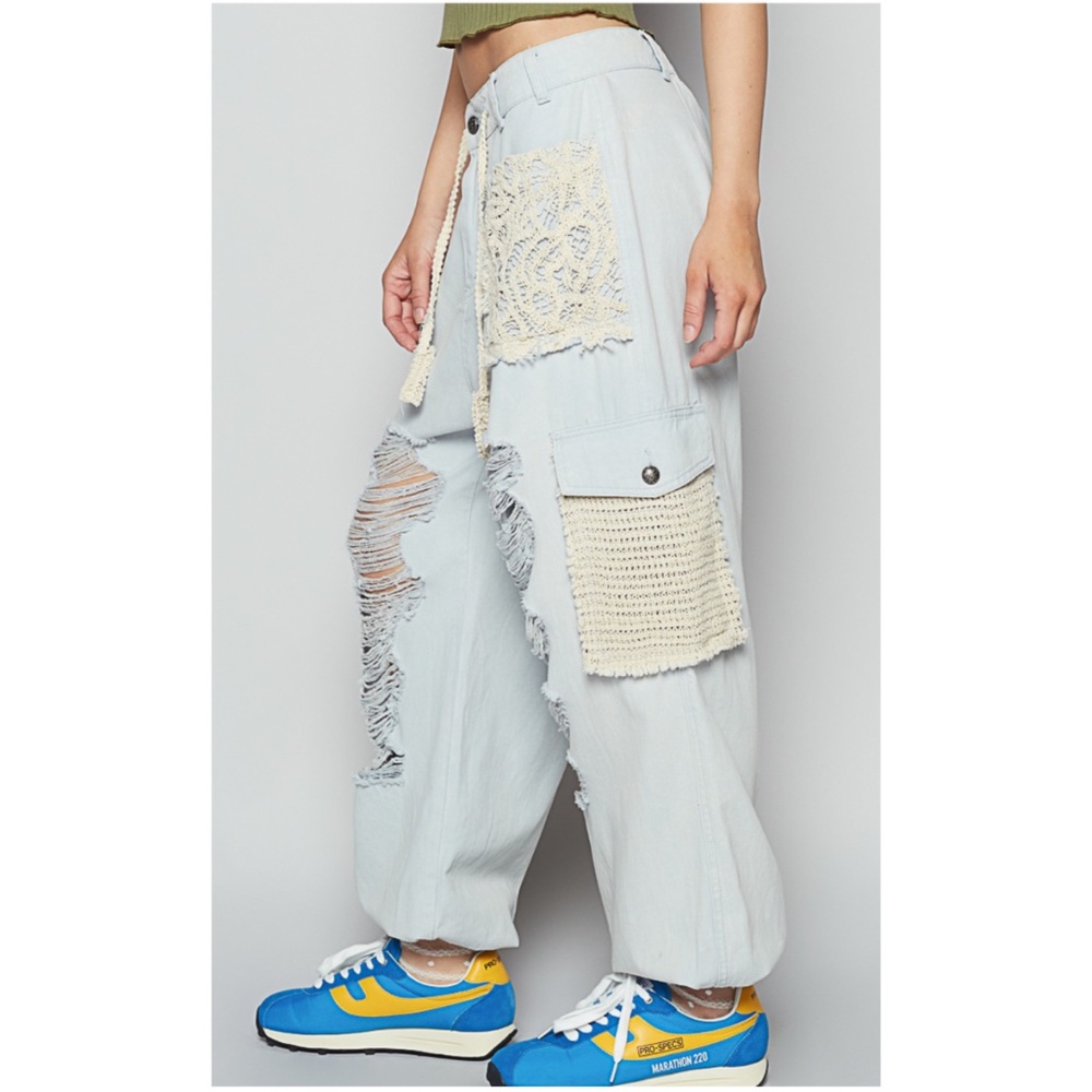 POL Light Wash Stretchy Waist Crochet Distressed Denim Joggers Pants - Picture 2 of 4